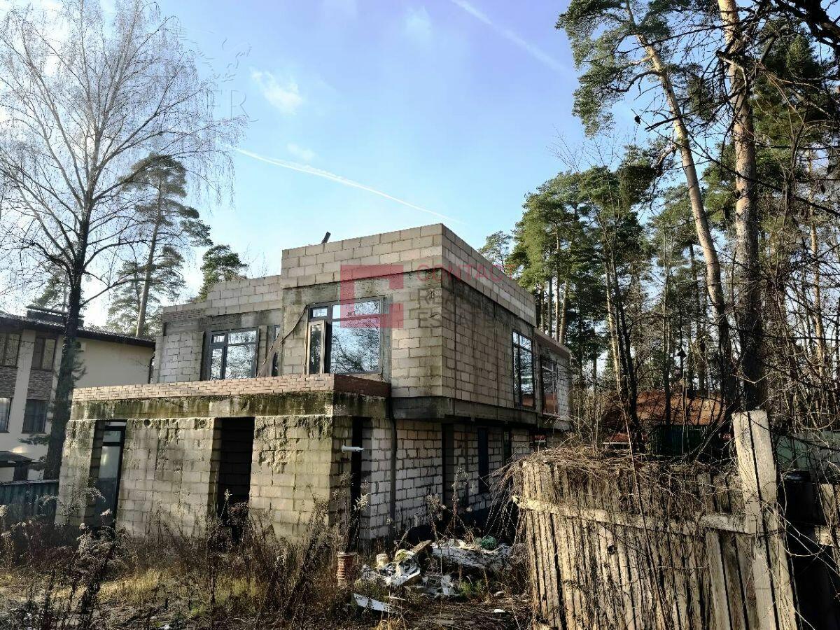 2-этажный коттедж 400 м² без отделки