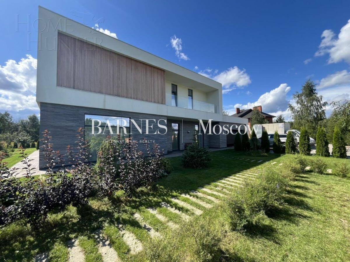 2-этажный коттедж 350 м² с отделкой