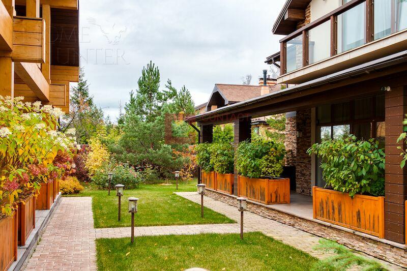 2-этажный коттедж 660 м² с отделкой