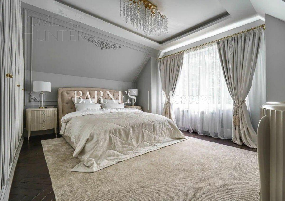 2-этажный коттедж 360 м² с отделкой