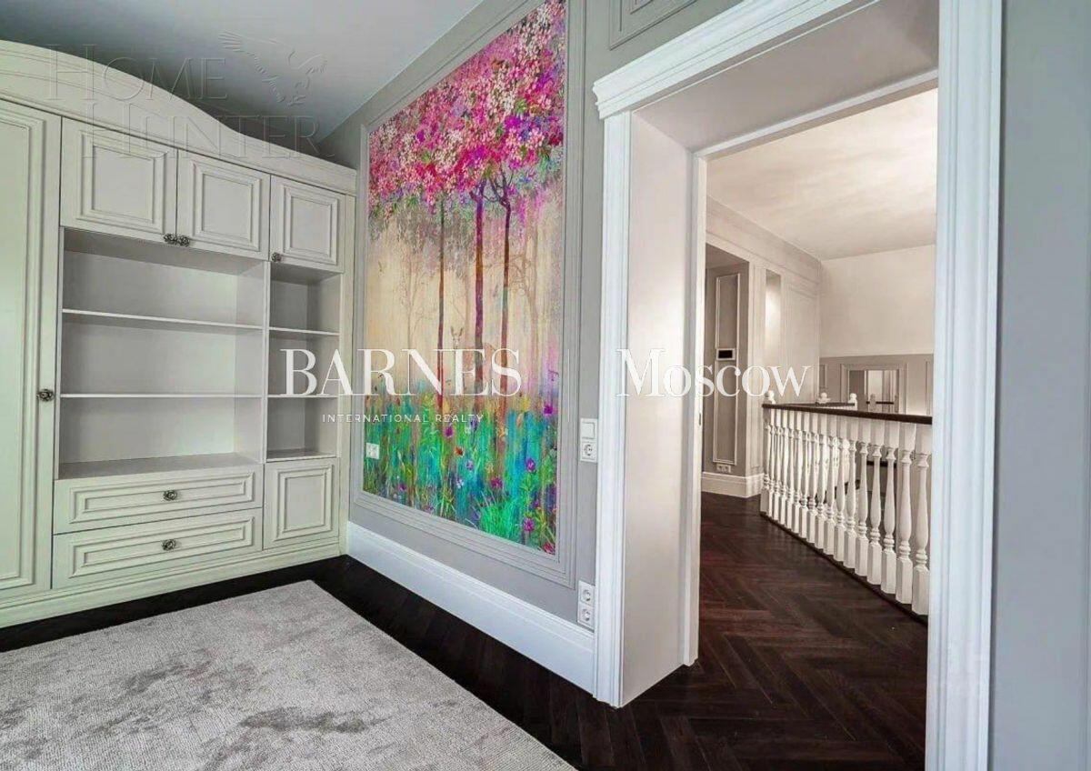 2-этажный коттедж 360 м² с отделкой