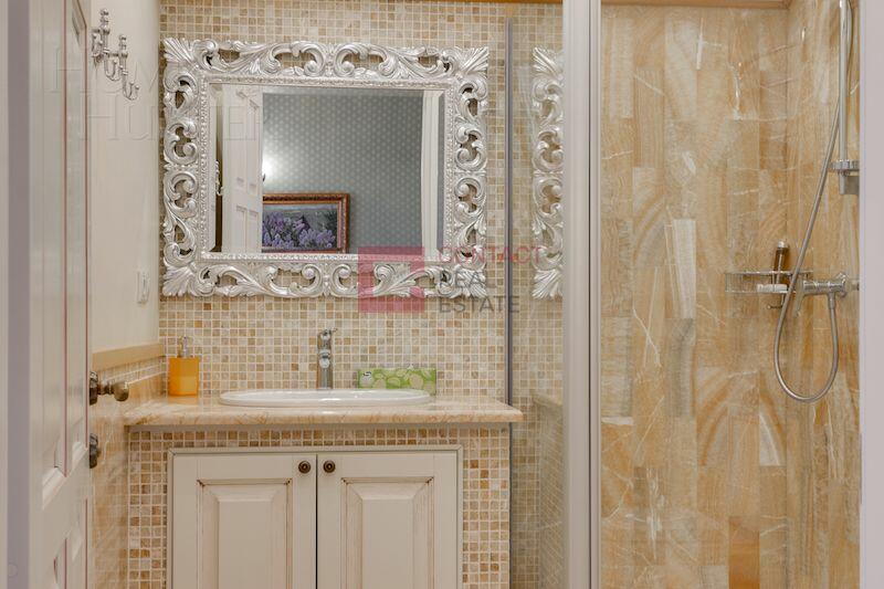 2-этажный коттедж 660 м² с отделкой