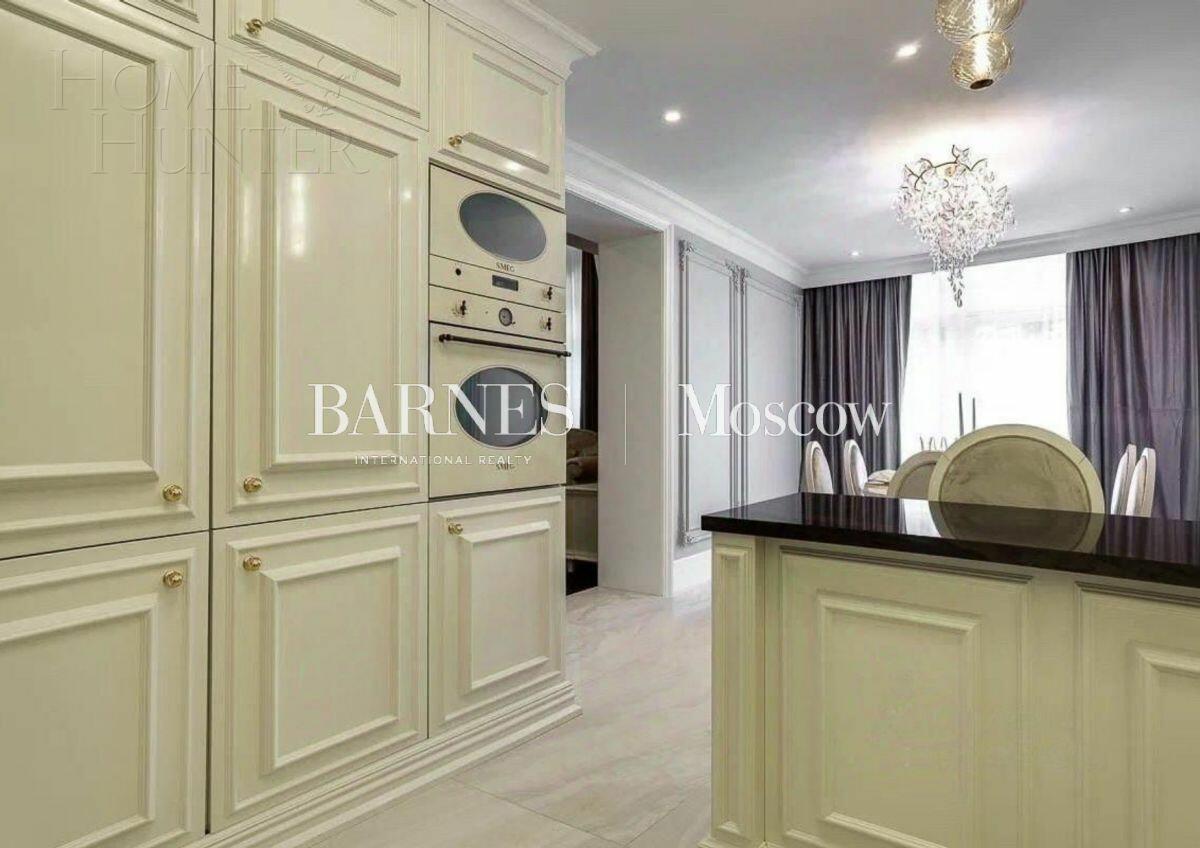 2-этажный коттедж 360 м² с отделкой