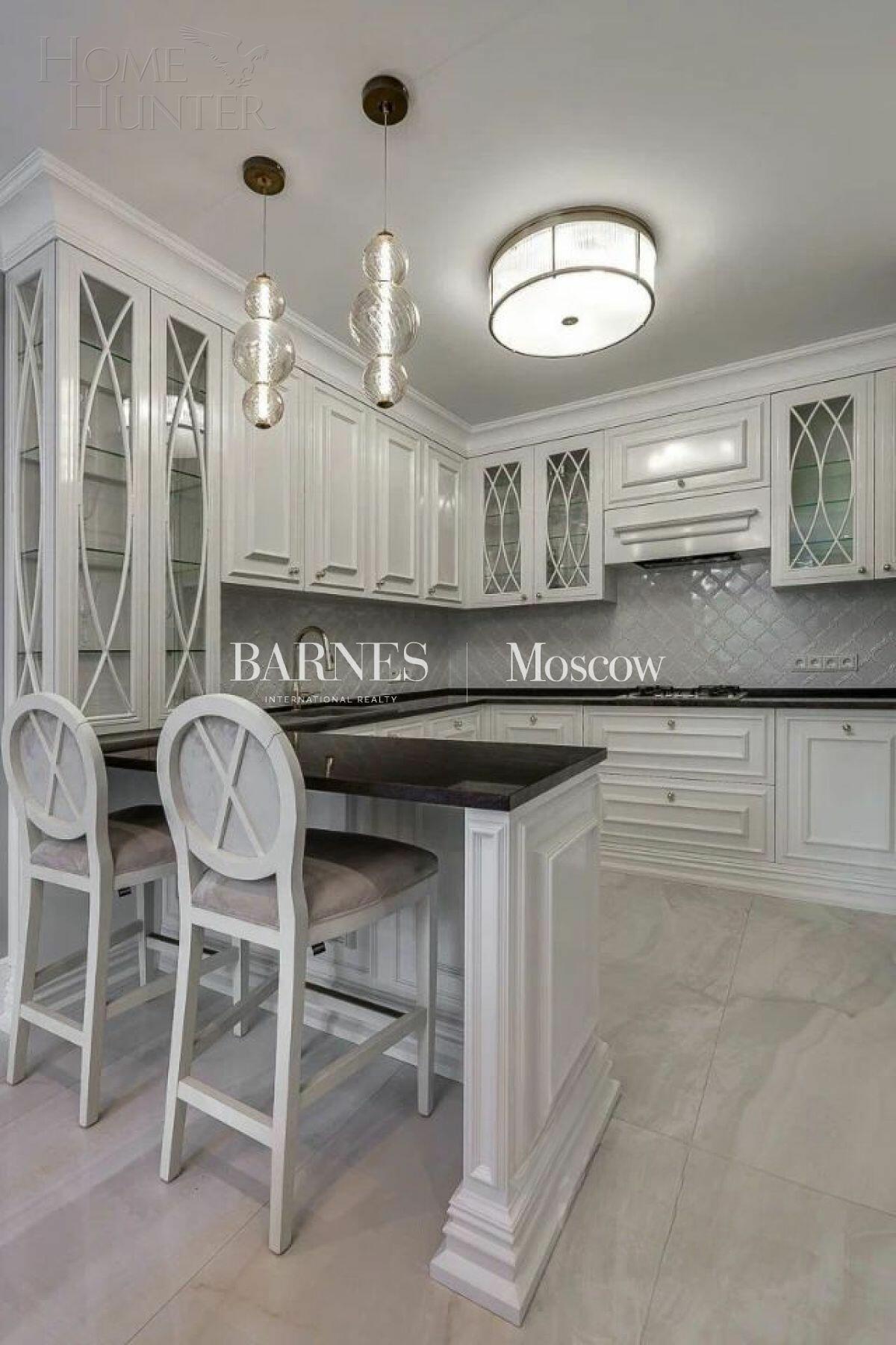 2-этажный коттедж 360 м² с отделкой