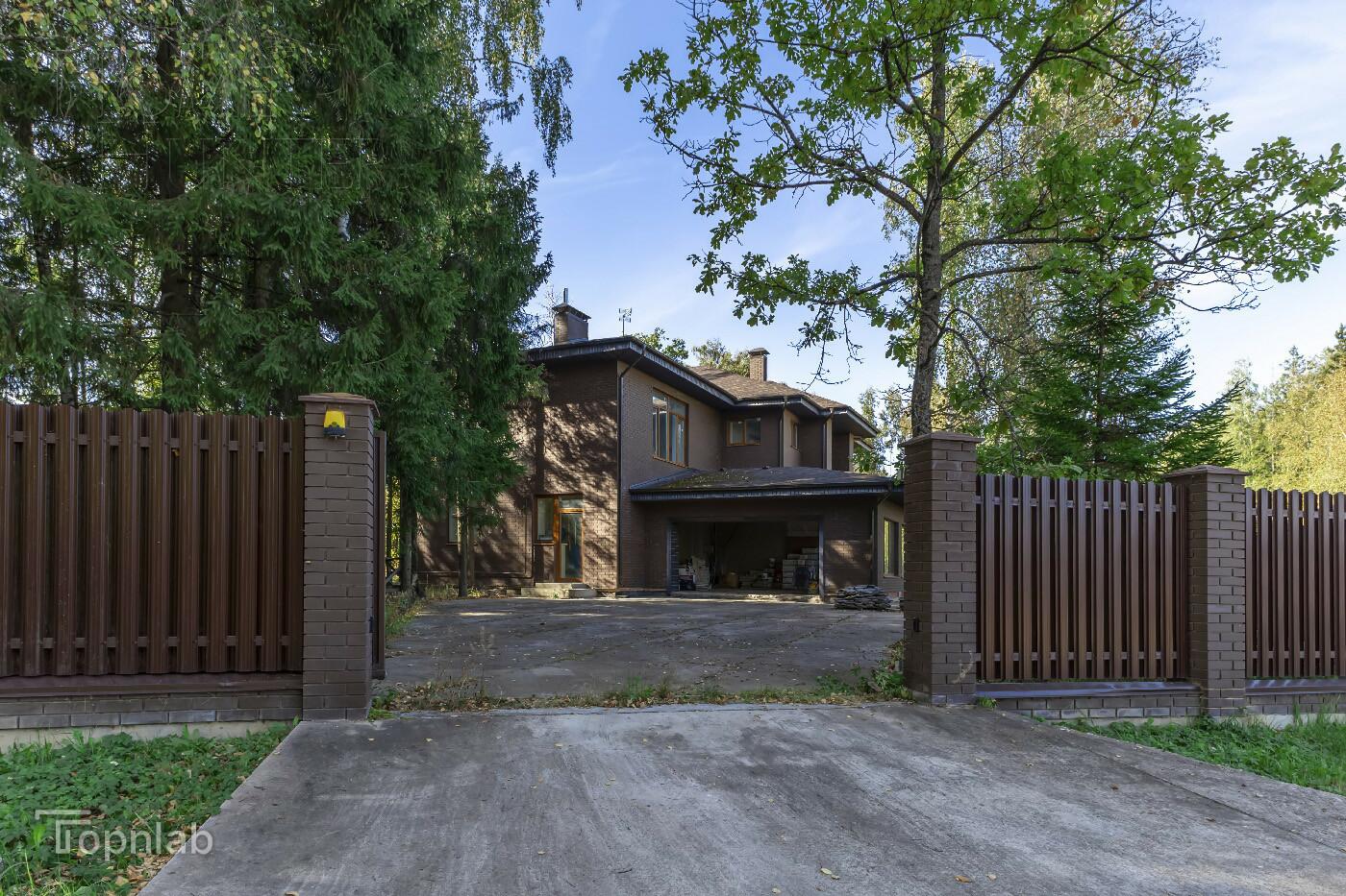 2-этажный коттедж 420 м² без отделки