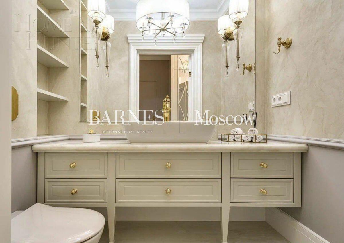 2-этажный коттедж 360 м² с отделкой