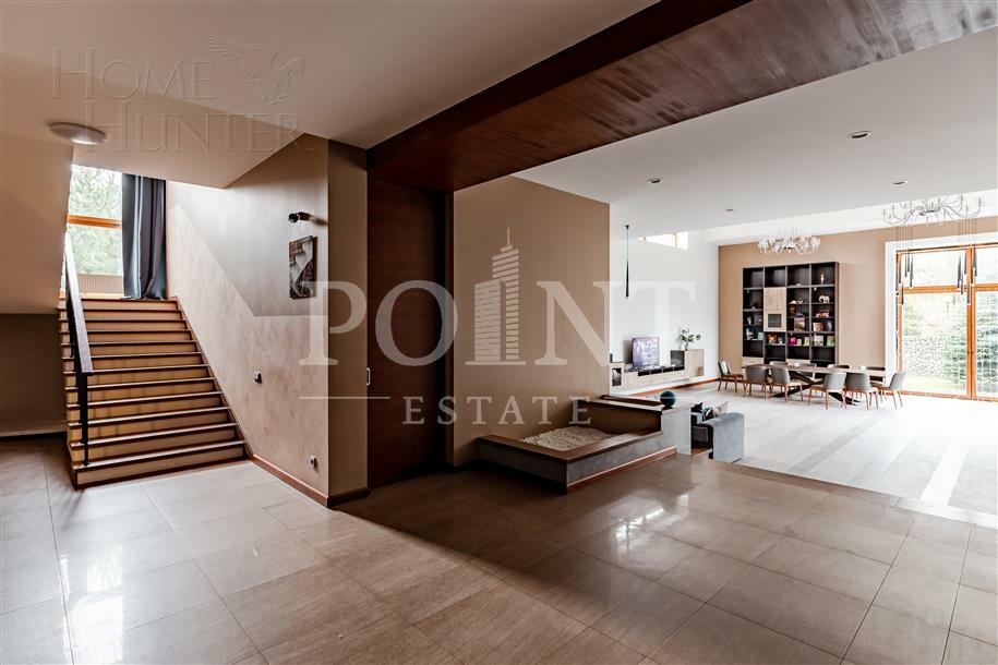 2-этажный коттедж 650 м² с отделкой