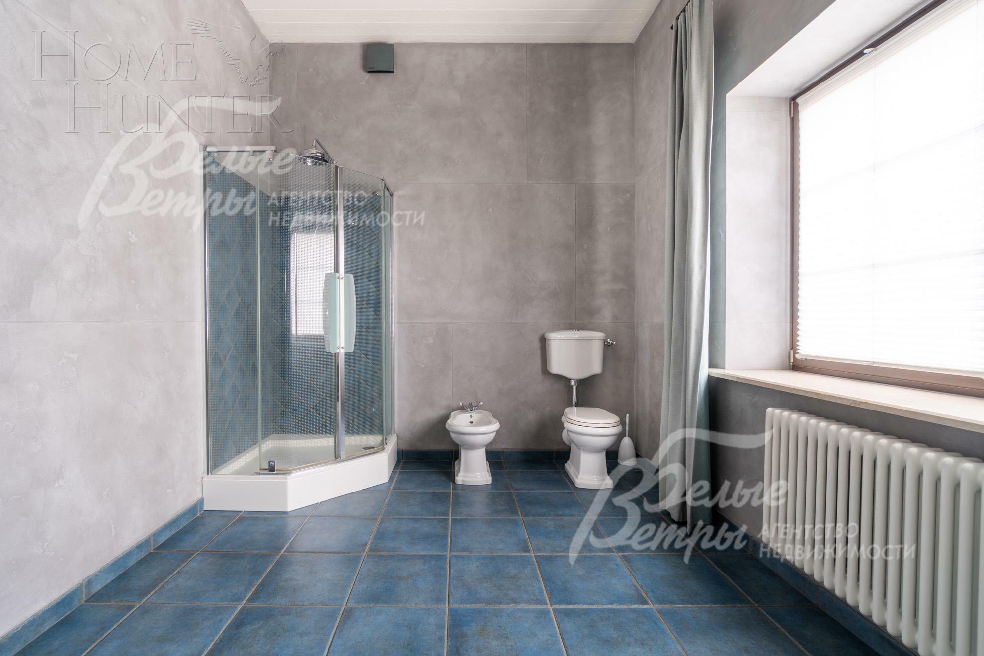 2-этажный коттедж 900 м² с отделкой