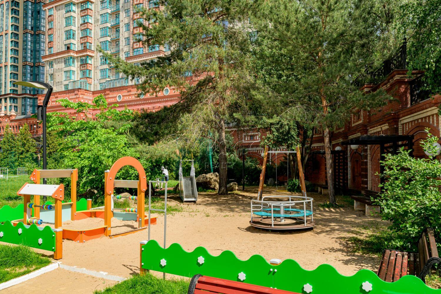 4-КОМН. КВАРТИРА С ОТДЕЛКОЙ 157.4 М² НА 27 ЭТАЖЕ