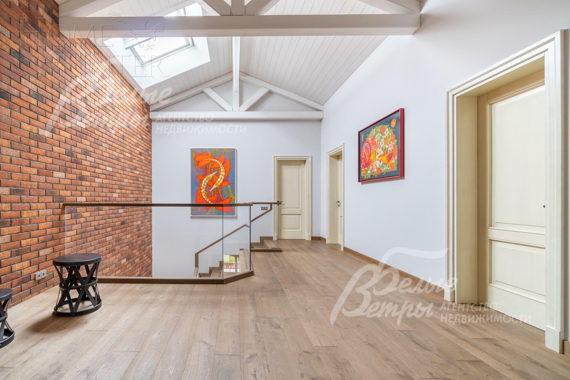 2-этажный коттедж 900 м² с отделкой