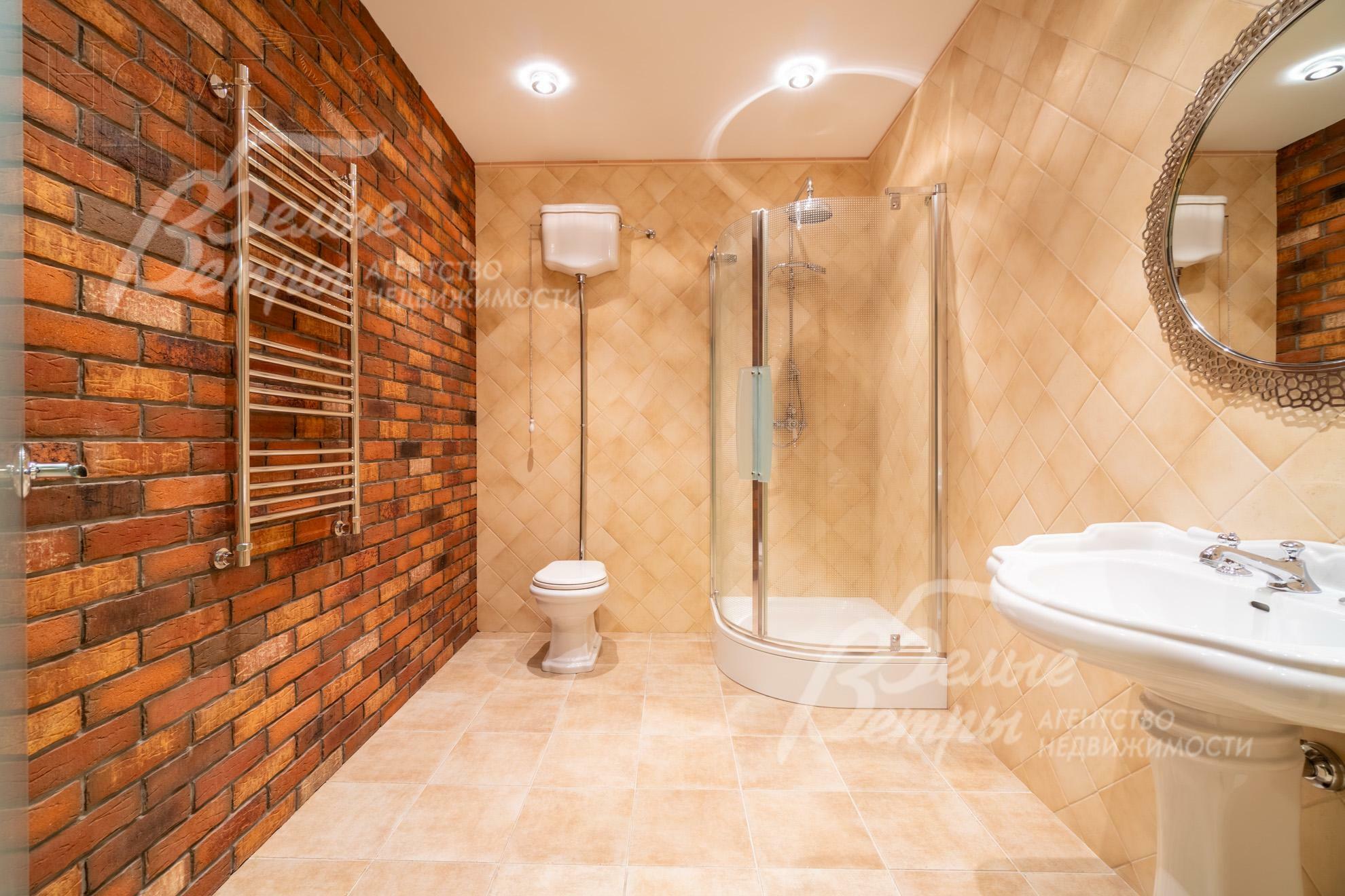 2-этажный коттедж 900 м² с отделкой