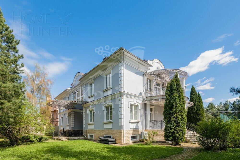 2-этажный коттедж 700 м² с отделкой