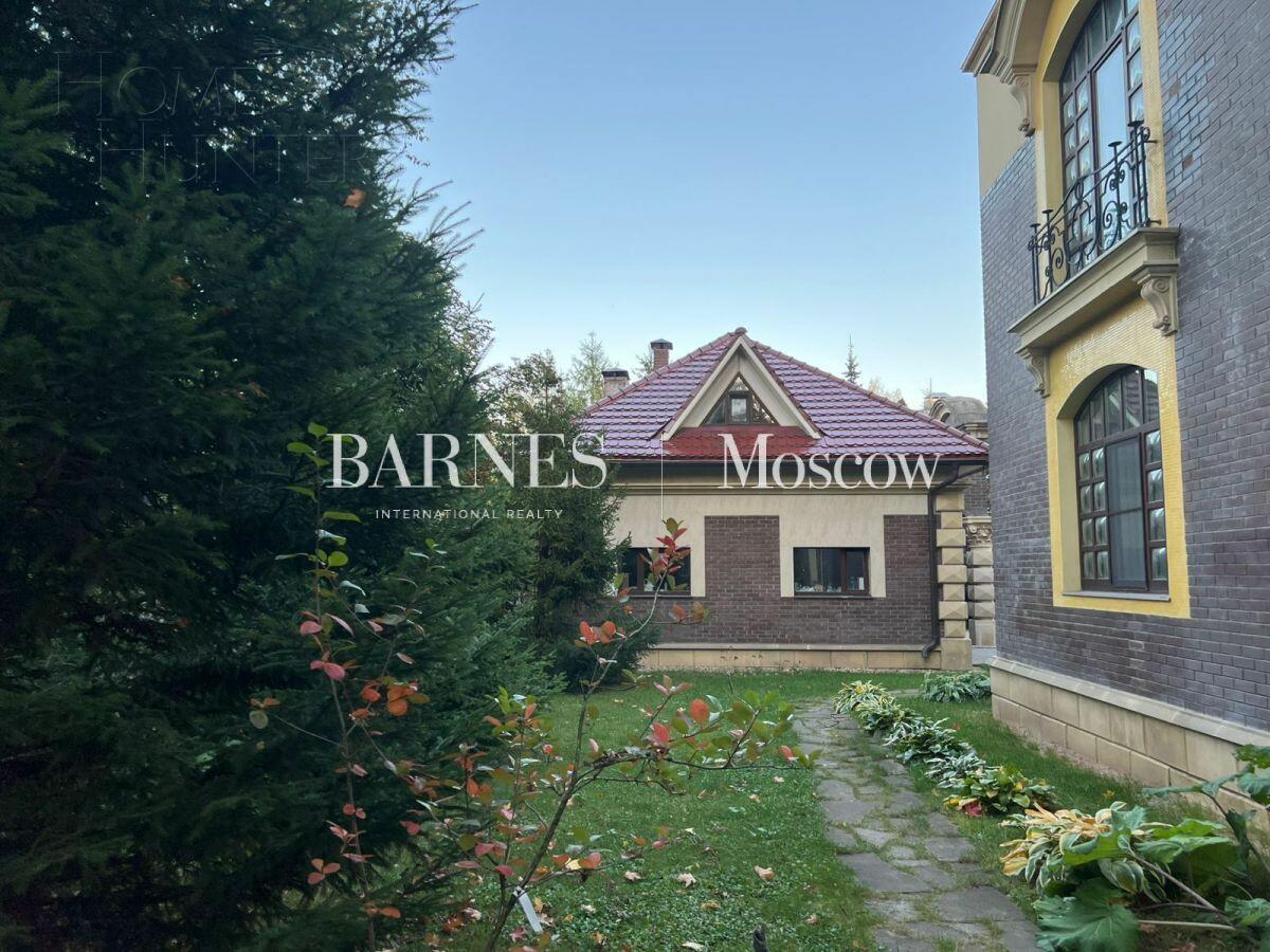 КОТТЕДЖ 700 м² с отделкой