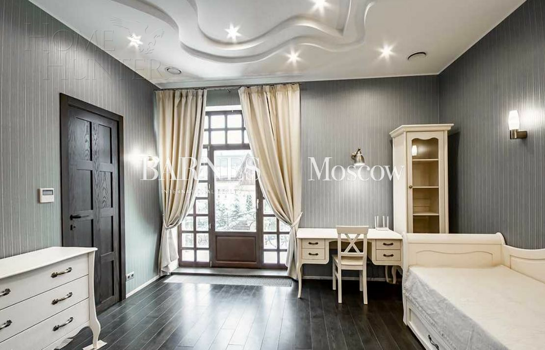 КОТТЕДЖ 700 м² с отделкой