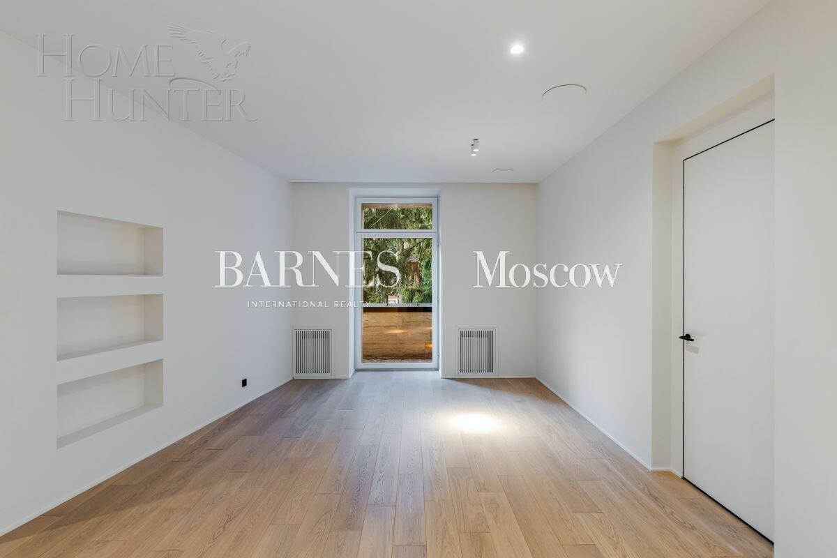 2-этажный коттедж 830 м² без отделки