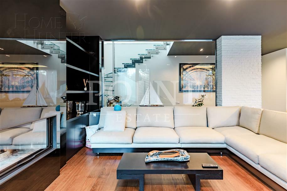 2-этажный таунхаус 400 м² с отделкой