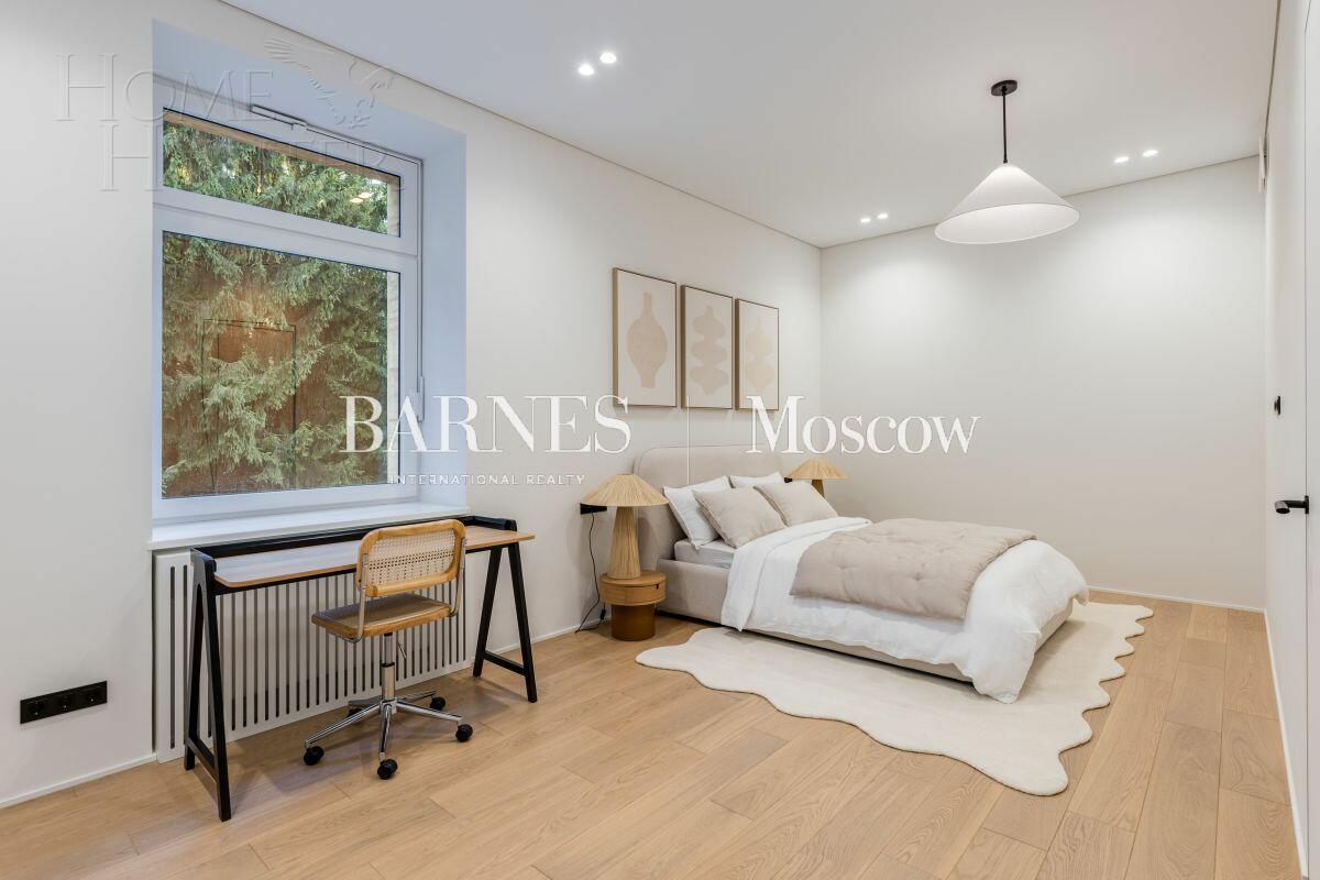 2-этажный коттедж 830 м² без отделки