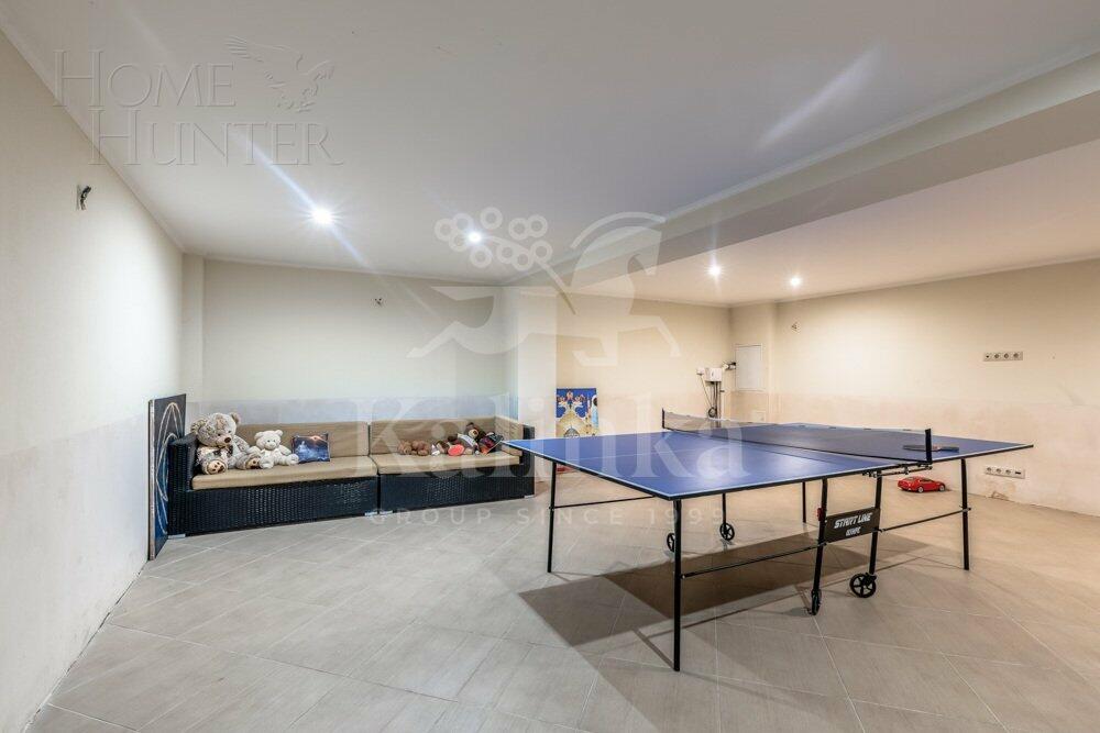 2-этажный коттедж 700 м² с отделкой