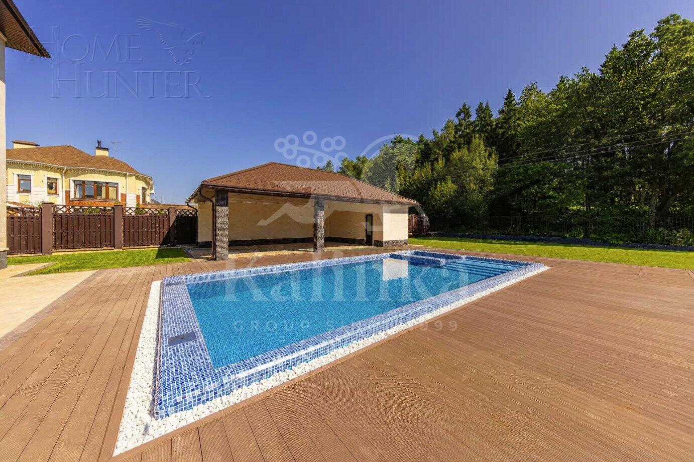 2-этажный коттедж 600 м² без отделки