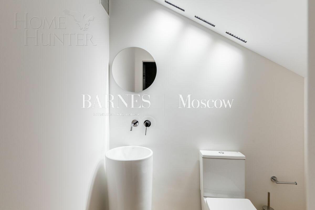 2-этажный коттедж 830 м² без отделки