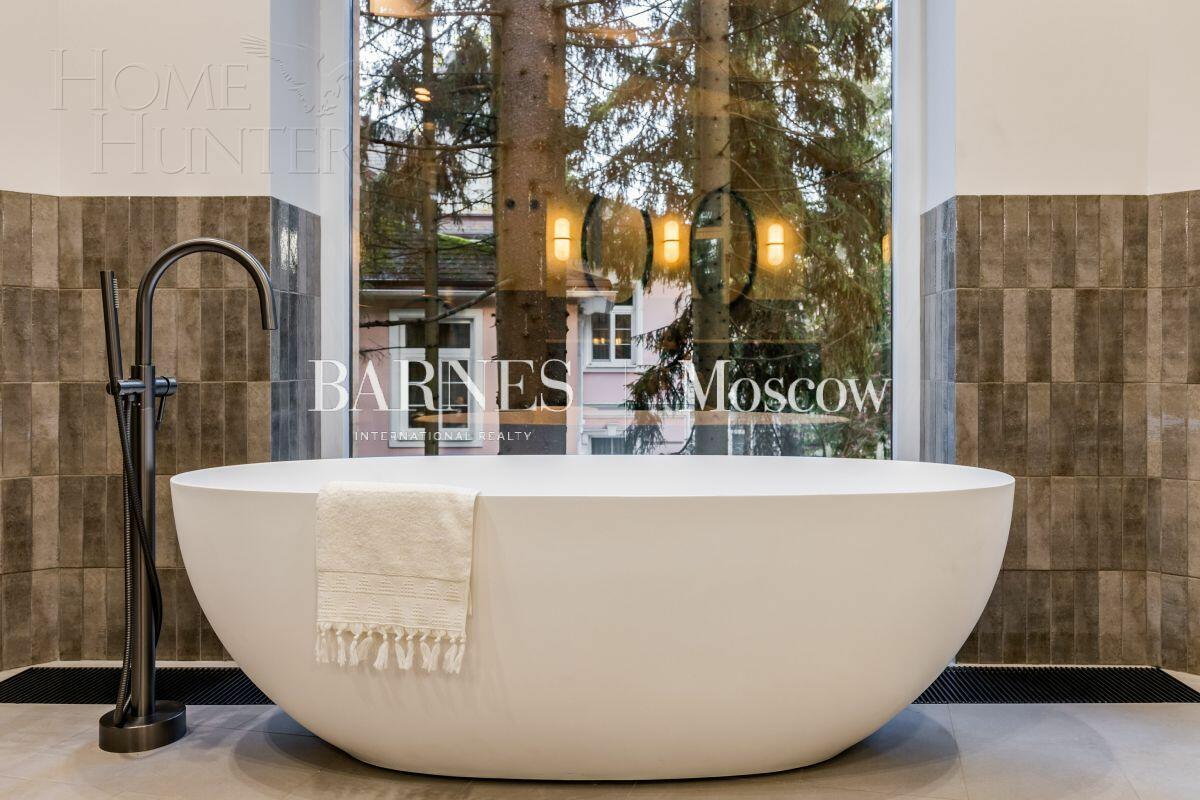 2-этажный коттедж 830 м² без отделки