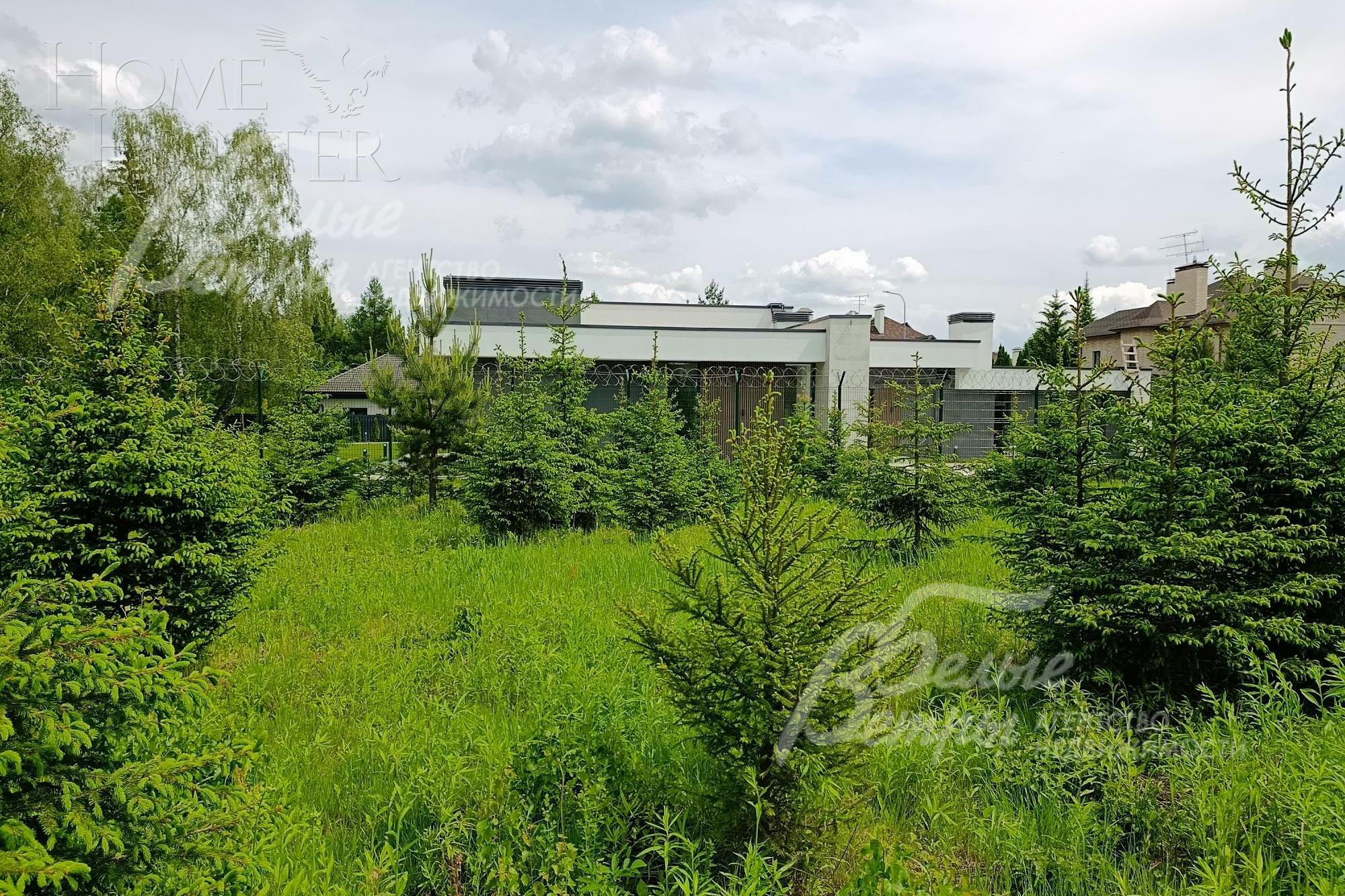 Участок 32.2 сот. в охраняемом поселке