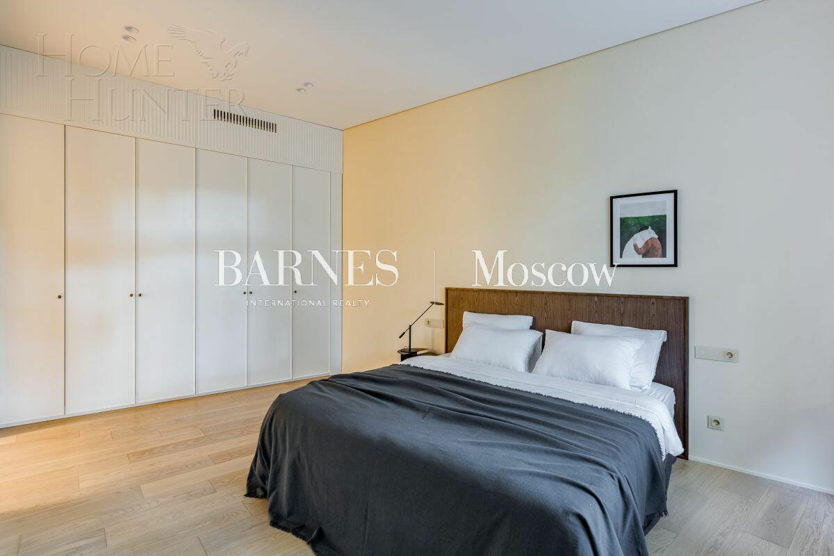 2-этажный коттедж 830 м² без отделки