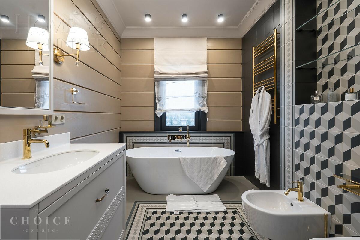 2-этажный коттедж 354 м² с отделкой