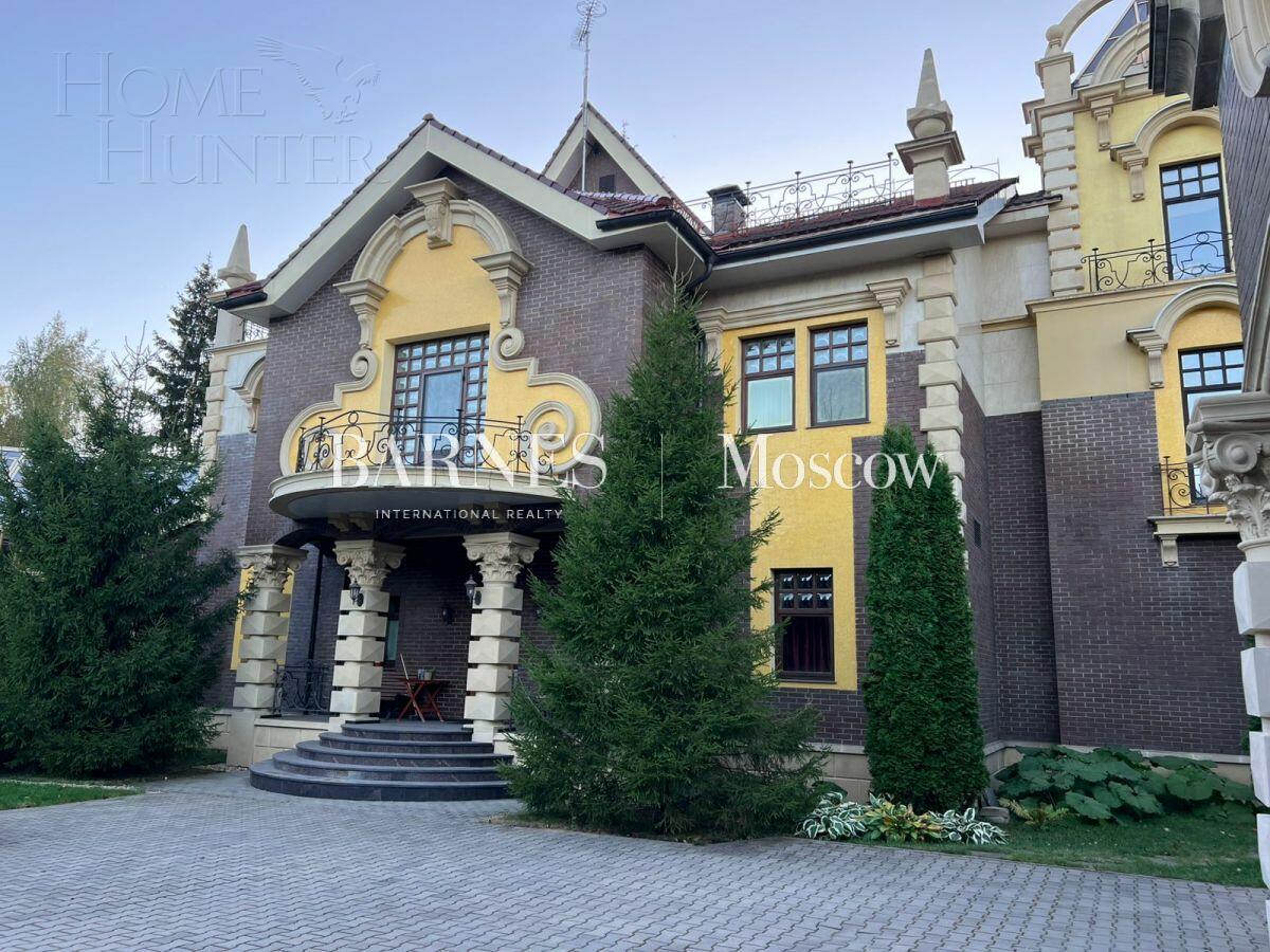 КОТТЕДЖ 700 м² с отделкой