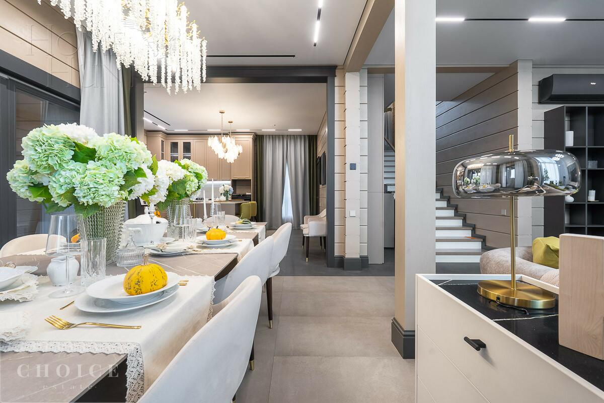 2-этажный коттедж 354 м² с отделкой