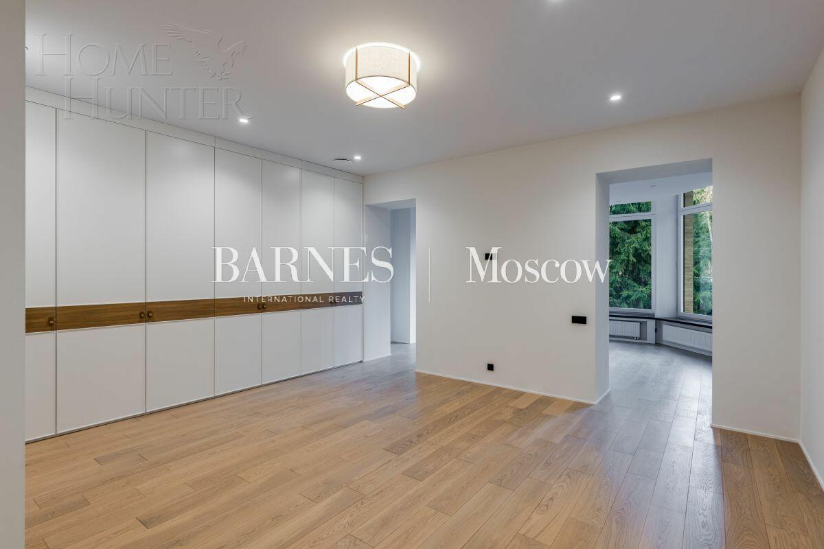 2-этажный коттедж 830 м² без отделки