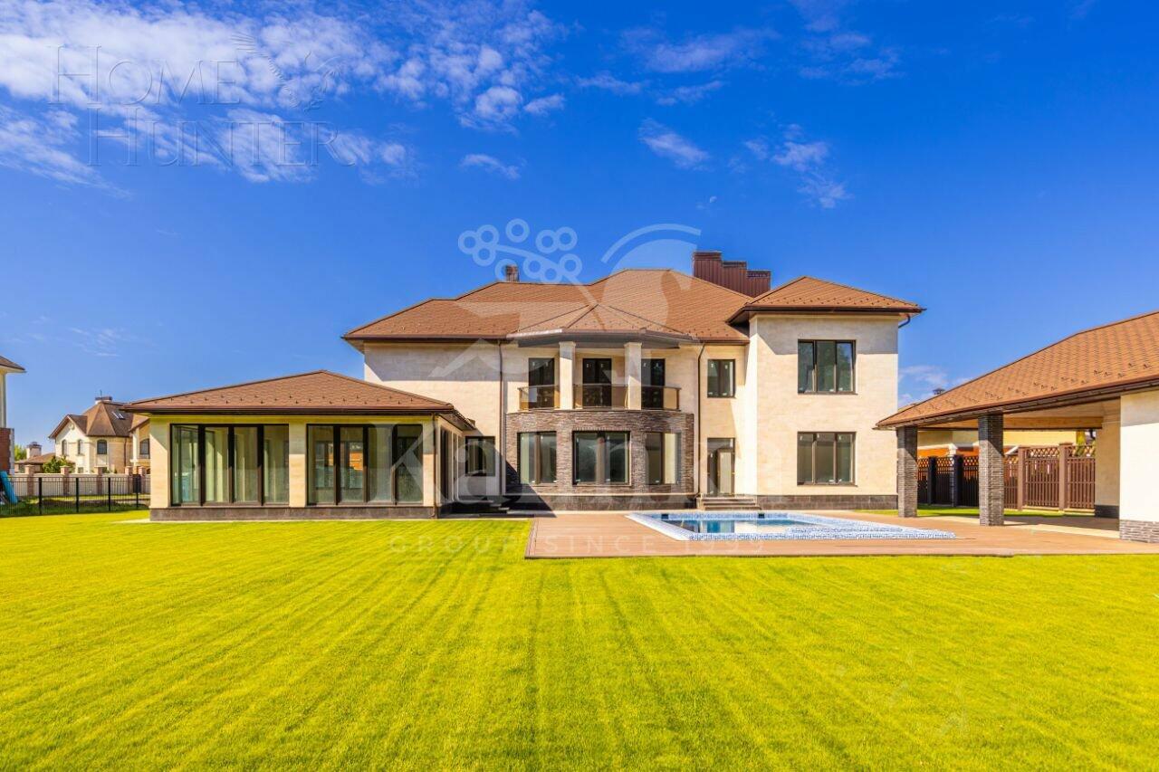 2-этажный коттедж 600 м² без отделки