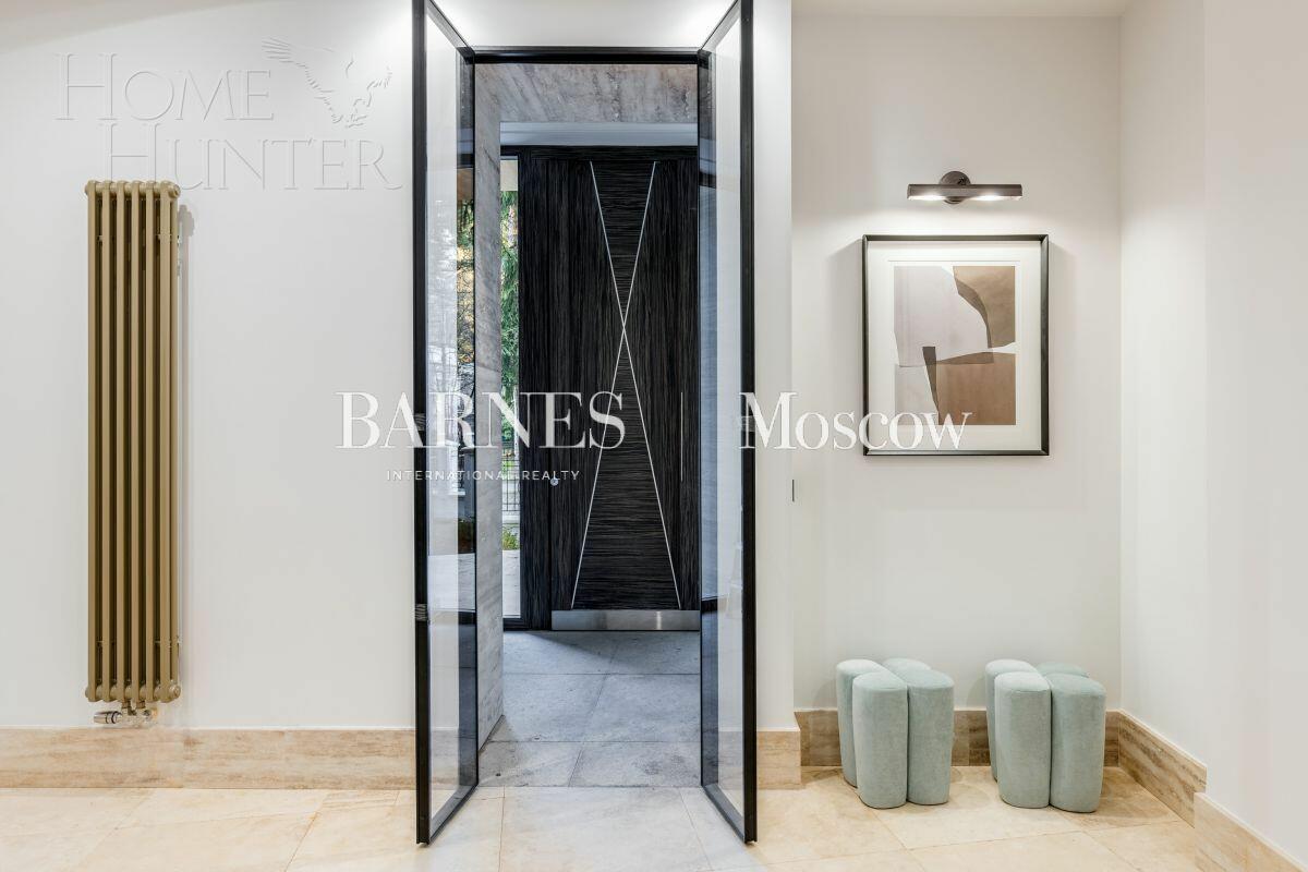 2-этажный коттедж 830 м² без отделки