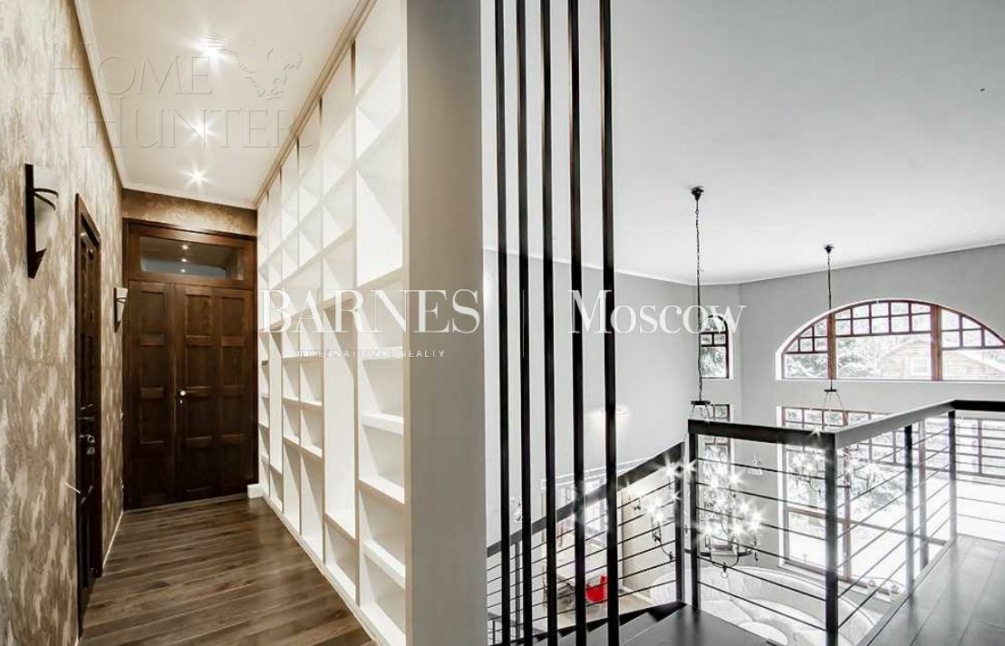 КОТТЕДЖ 700 м² с отделкой