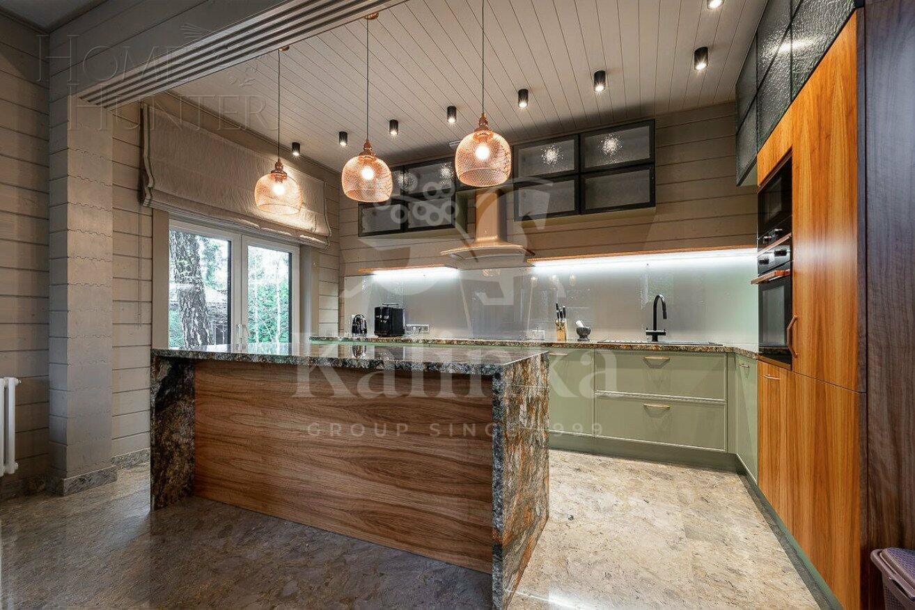 2-этажный коттедж 817 м² с отделкой