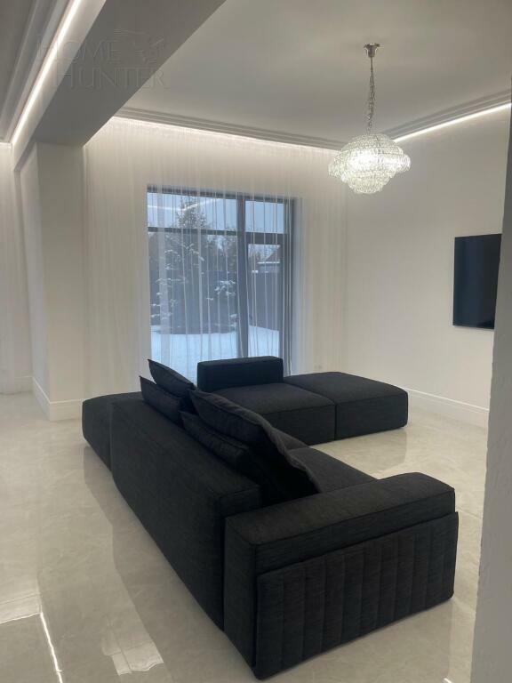 2-этажный коттедж 250 м² без отделки