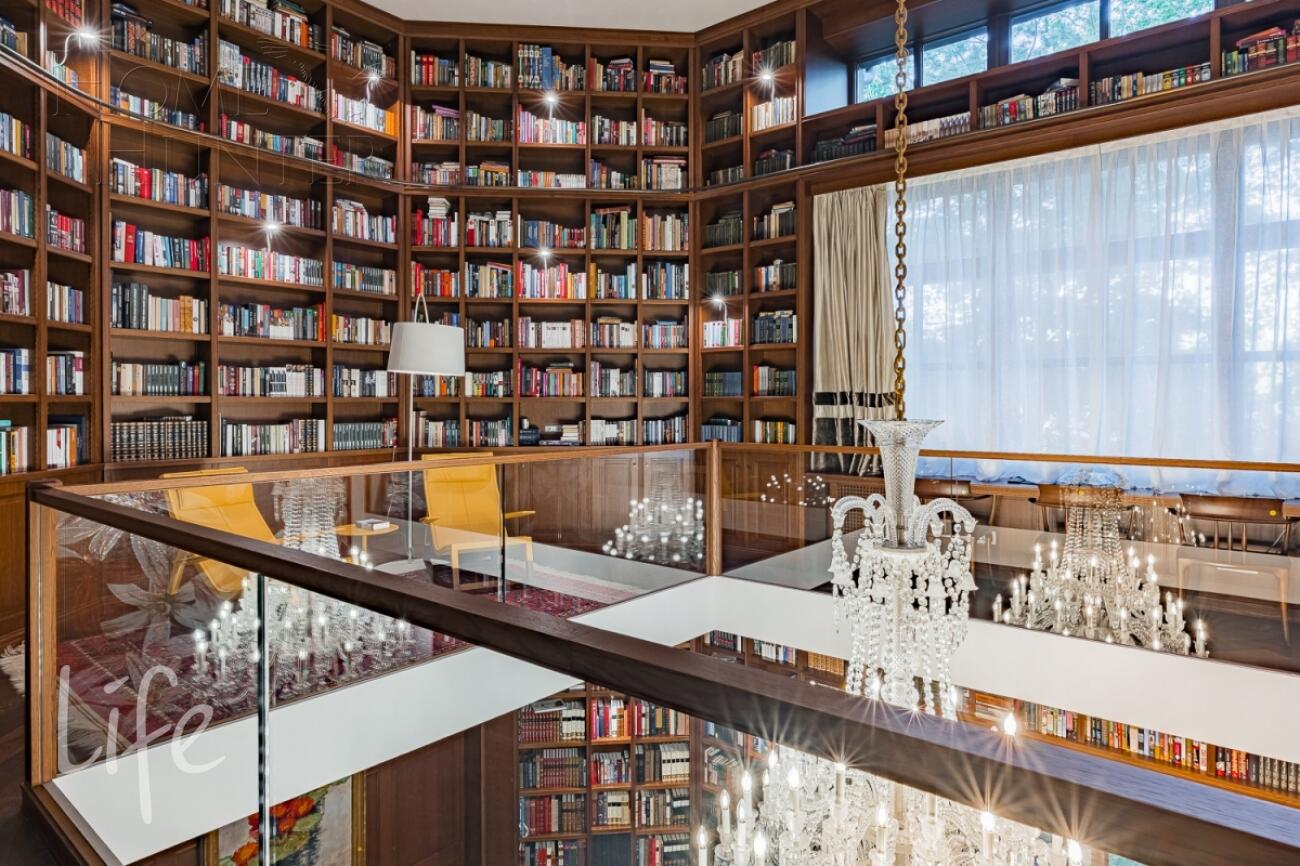 2-этажный коттедж 847 м² с отделкой