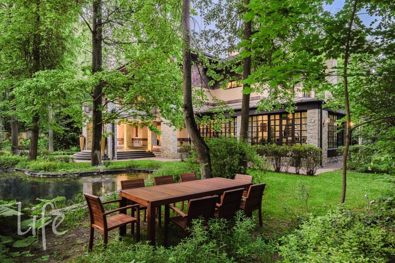 2-этажный коттедж 847 м² с отделкой