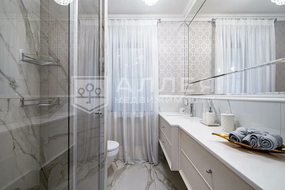 2-этажный коттедж 450 м² с отделкой