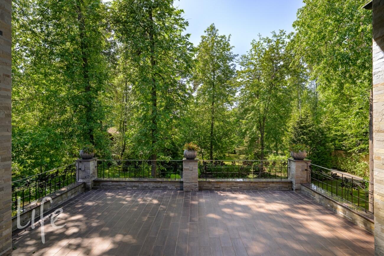 2-этажный коттедж 847 м² с отделкой