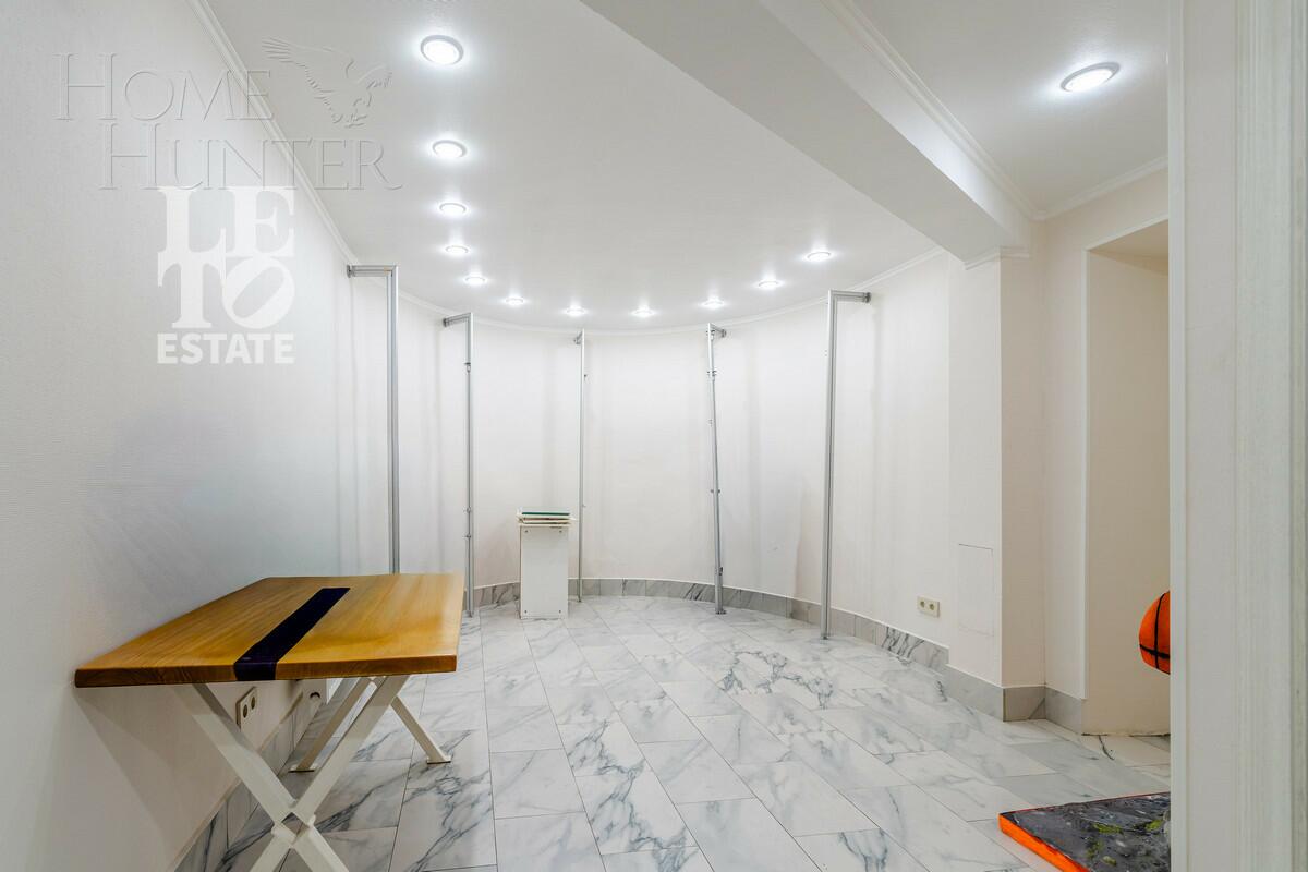 2-этажный коттедж 1 110 м² с отделкой