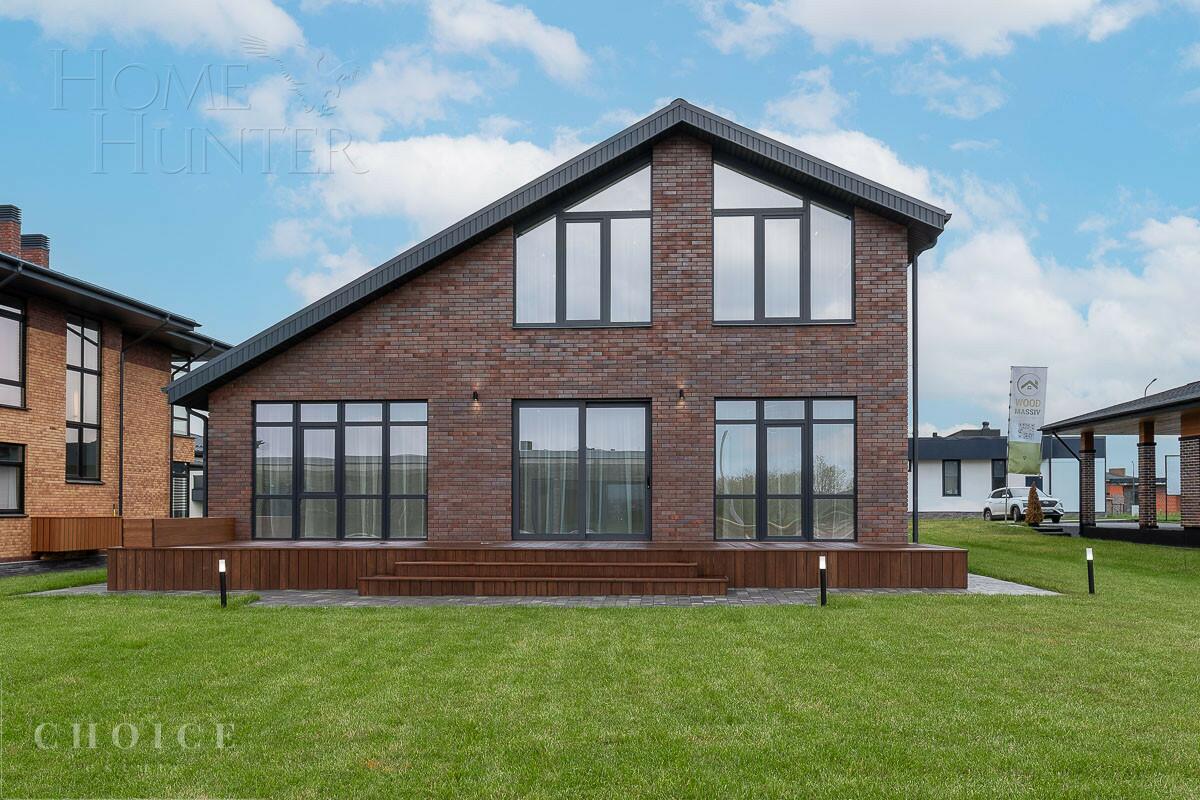 2-этажный коттедж 271 м² с отделкой