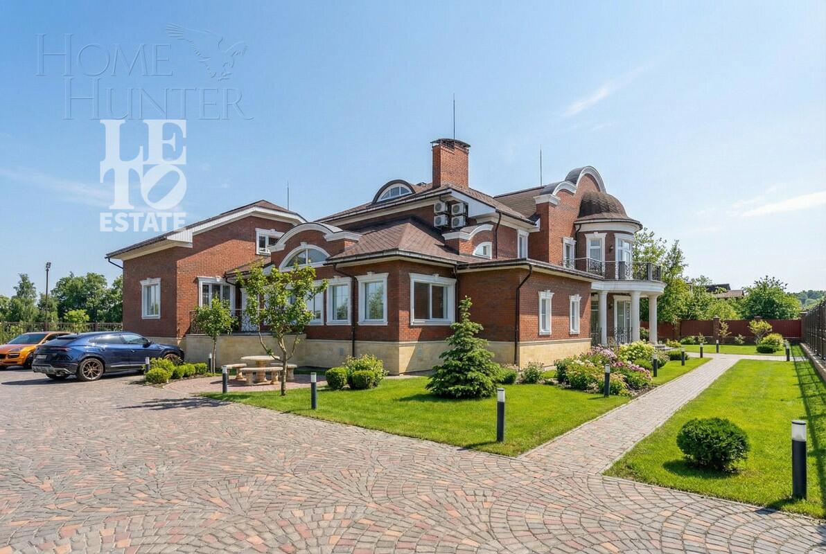 2-этажный коттедж 1 110 м² с отделкой