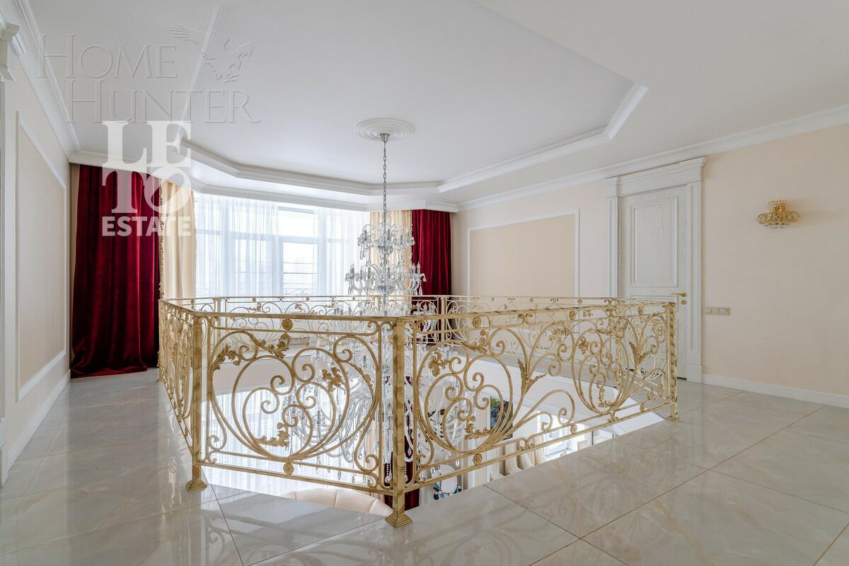 2-этажный коттедж 1 110 м² с отделкой