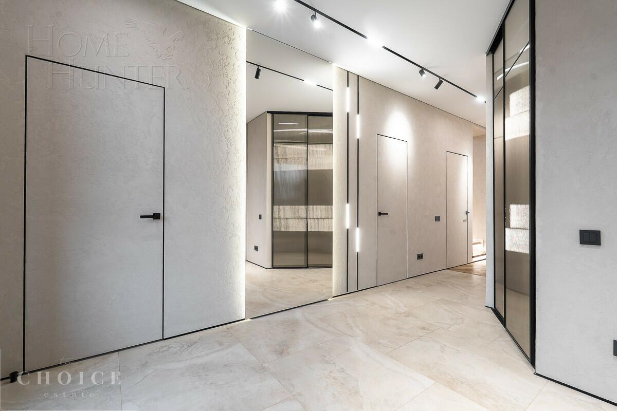 2-этажный коттедж 271 м² с отделкой