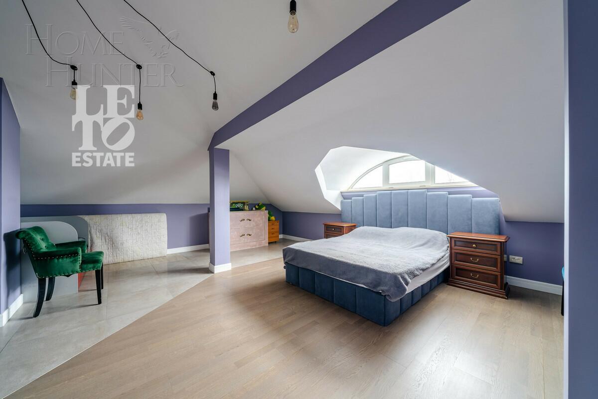 2-этажный коттедж 1 110 м² с отделкой