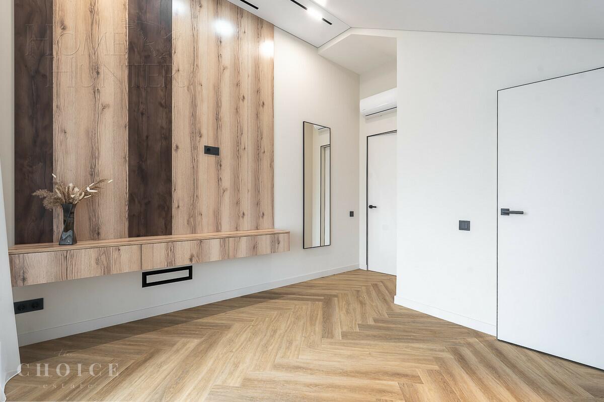 2-этажный коттедж 271 м² с отделкой