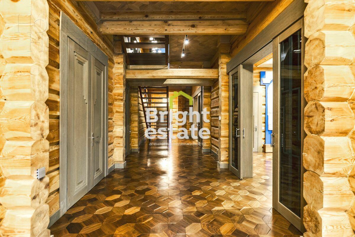 2-этажный коттедж 650 м² с отделкой