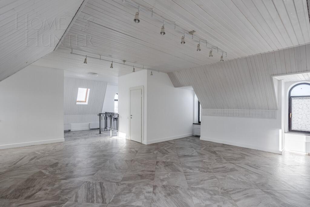 2-этажный коттедж 375 м² с отделкой