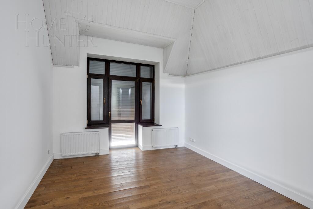 2-этажный коттедж 375 м² с отделкой